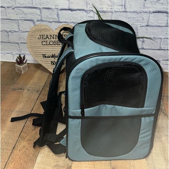 APOLLO WALKER Pet Carrier Backpack for Small Cats and Dogs - Picture 7 of 16